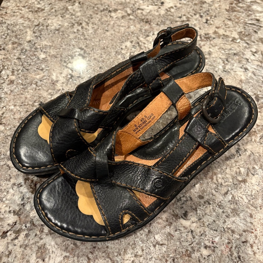 Born Rubena Open Toe Wedge Leather Sandal in Dark Brown Size 9 (40.5)